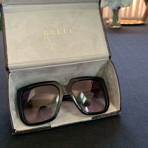 Chunky Gucci Sunglasses